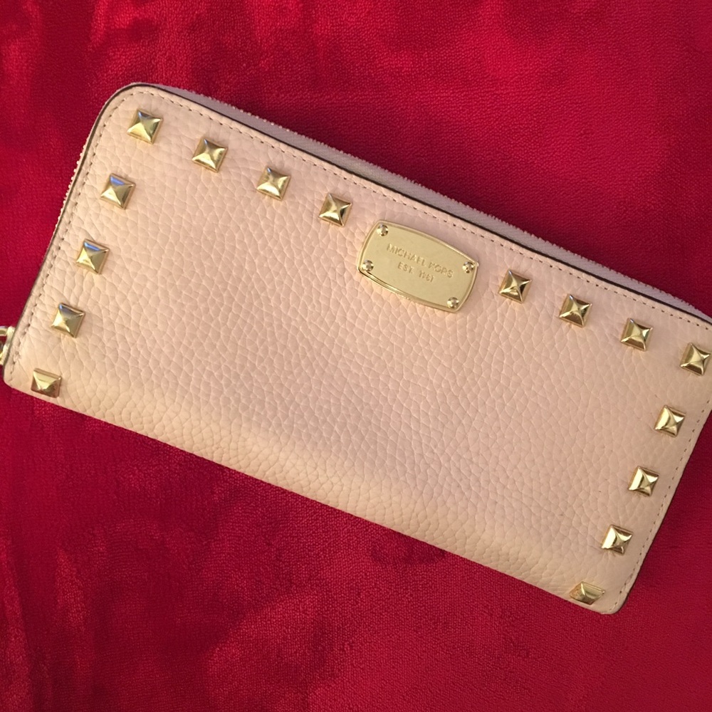 Michael Kors Jet Set Leather Studded Wallet